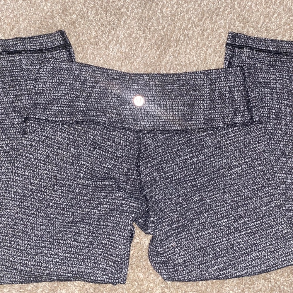 LULULEMON vintage jacquard wunder unders